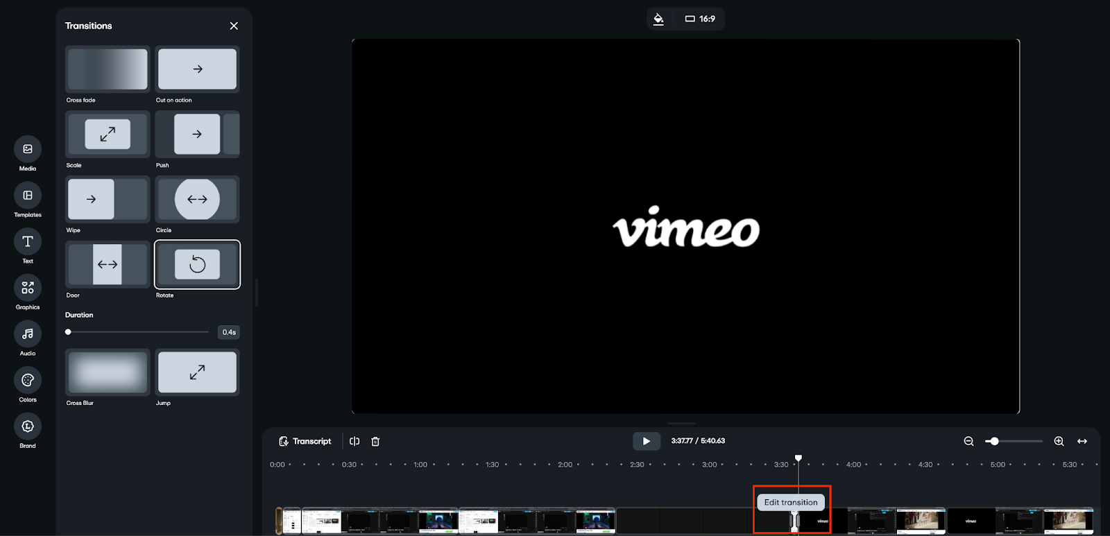 Clicar em 2 clipes com uma transição exibe um botão Editar transições